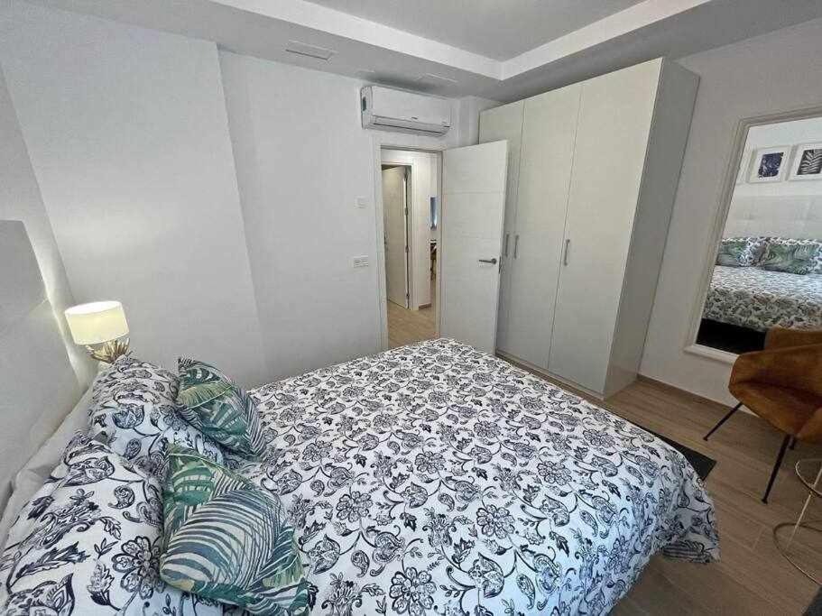 Xxii Apartamentos Morales&Arnal Estepona Exterior photo